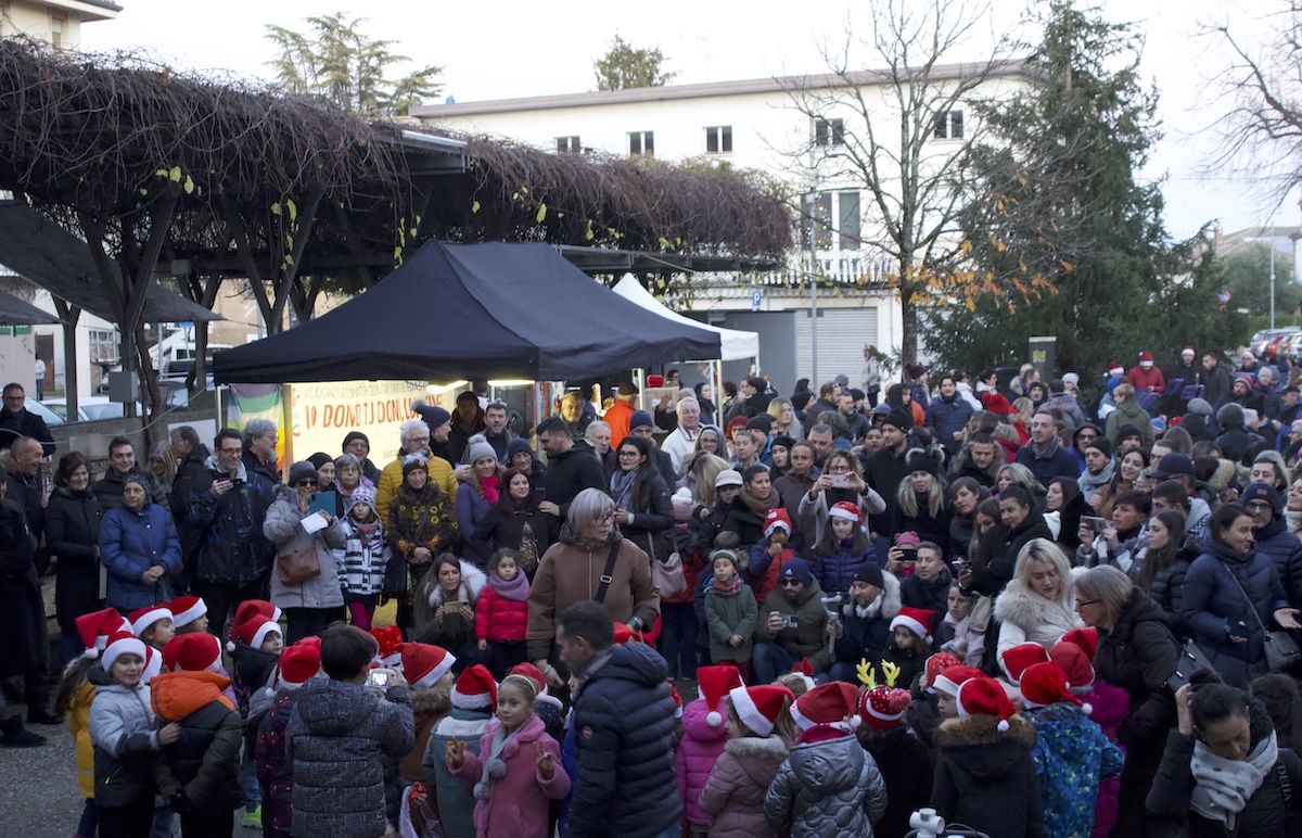 Immagine per San Canzian accende le luci di Natale, festa con bambini e amici della Carinzia