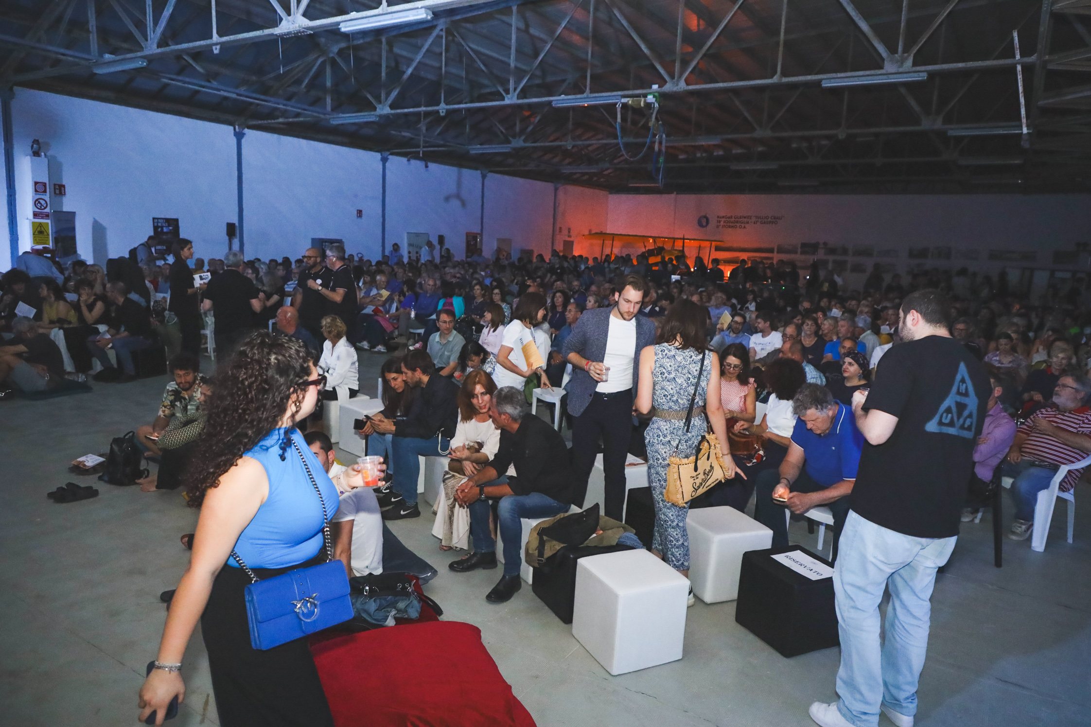 Immagine per La musica nell'hangar dell'Aeroporto di Gorizia, in 500 per ascoltare Romitelli