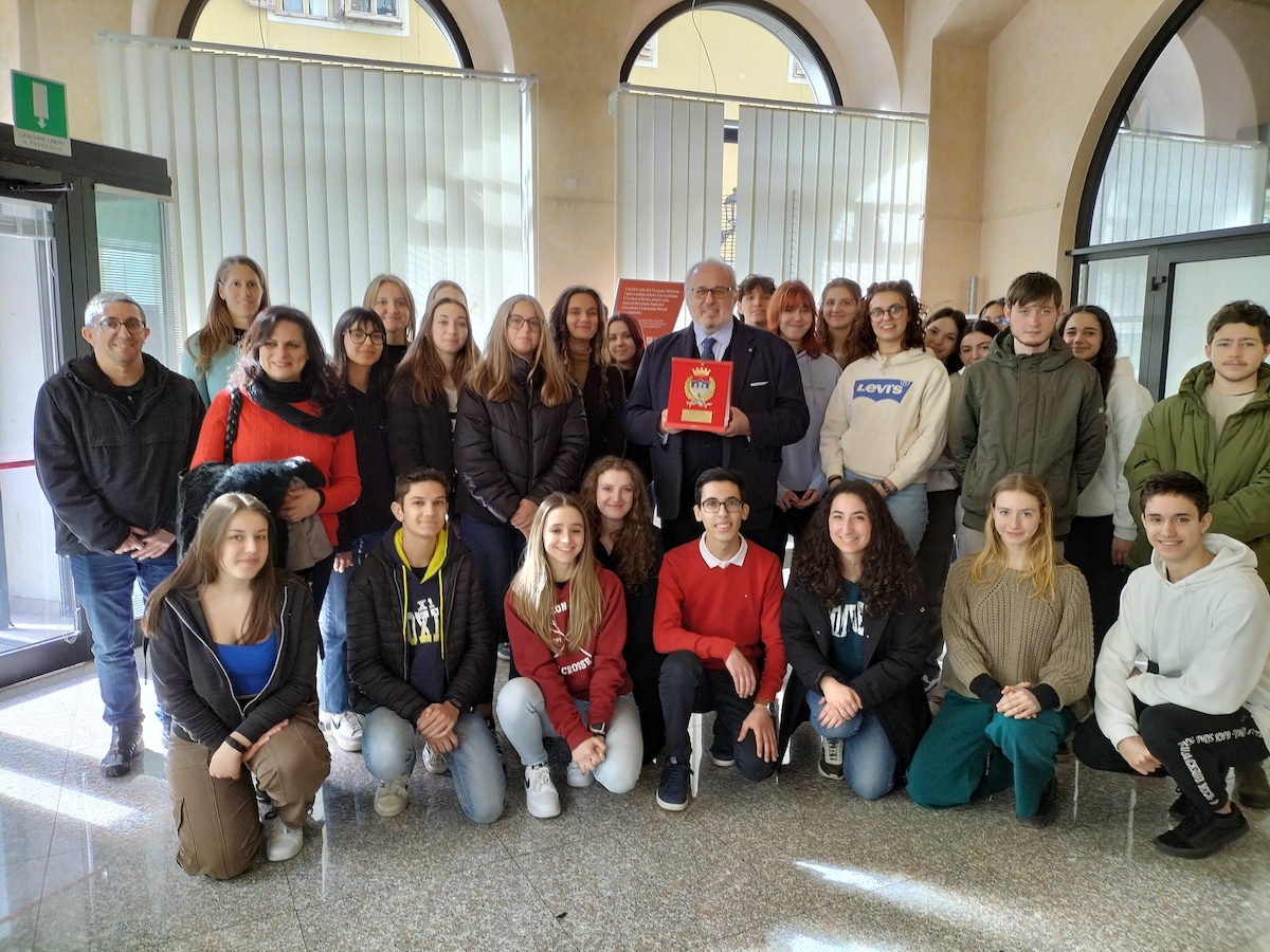 Immagine per Foto, video e storie: studenti raccontano il confine che non c'è a Gorizia