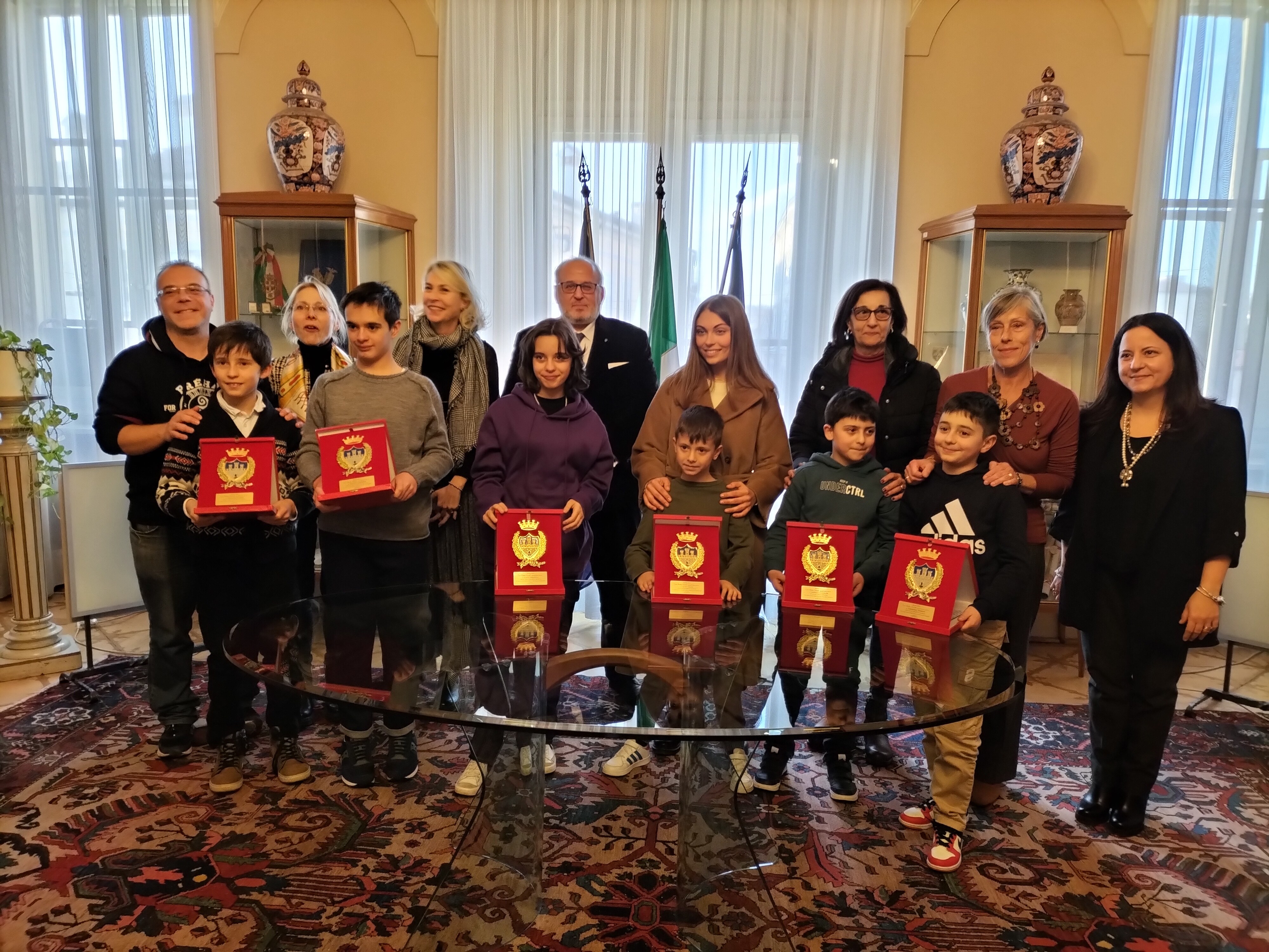 Le mille letterine a Babbo Natale scritte a Gorizia, «aiuta tutti i bambini»