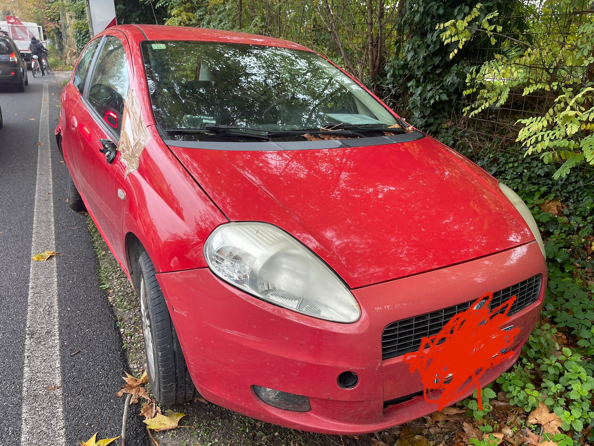 Immagine per Abbandonano l’auto a Ronchi con contanti e oggetti erotici