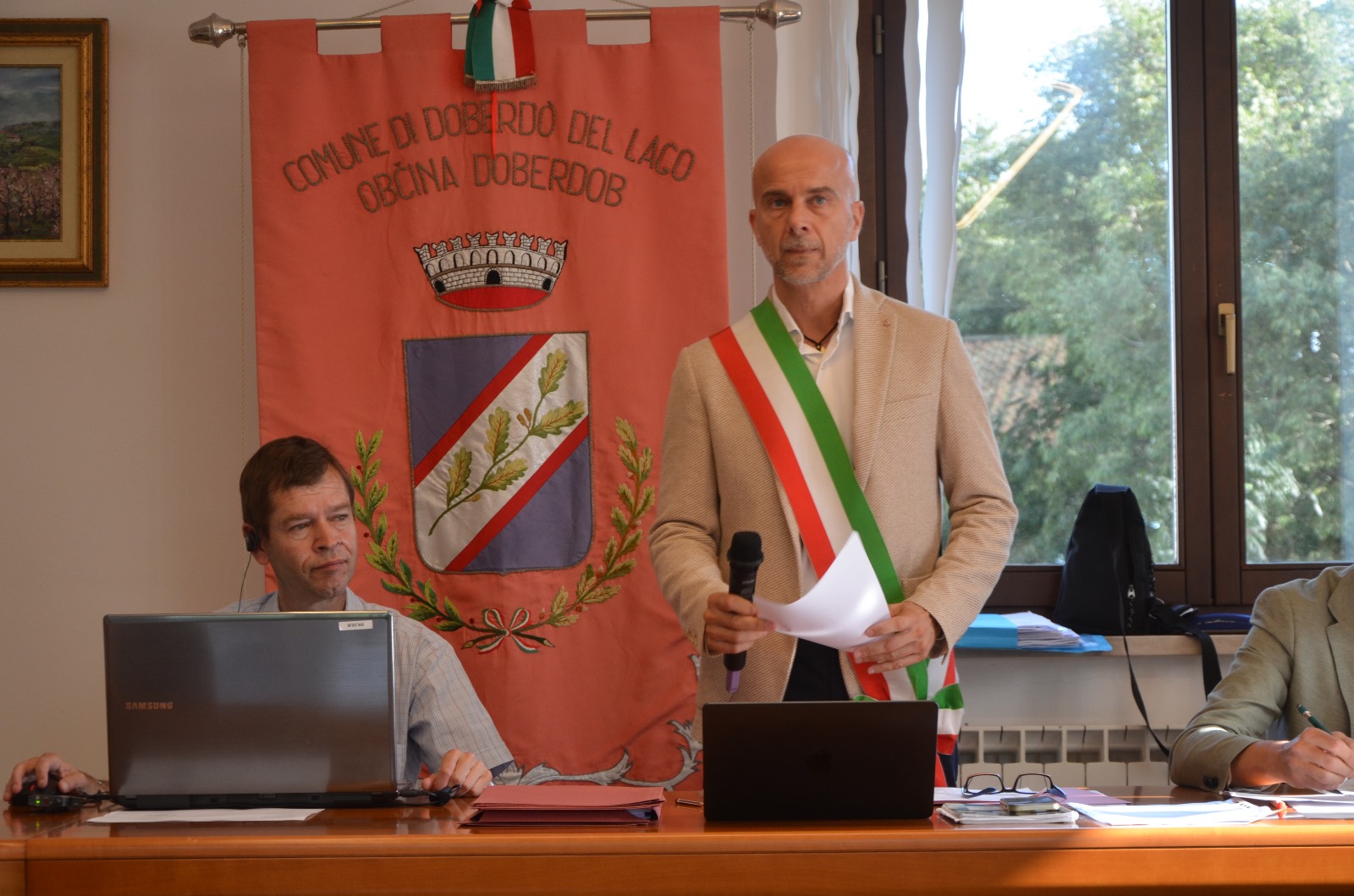 Immagine per Ferfoglia debutta come sindaco a Doberdò, subito scintille in Aula con l'ex Vizintin 