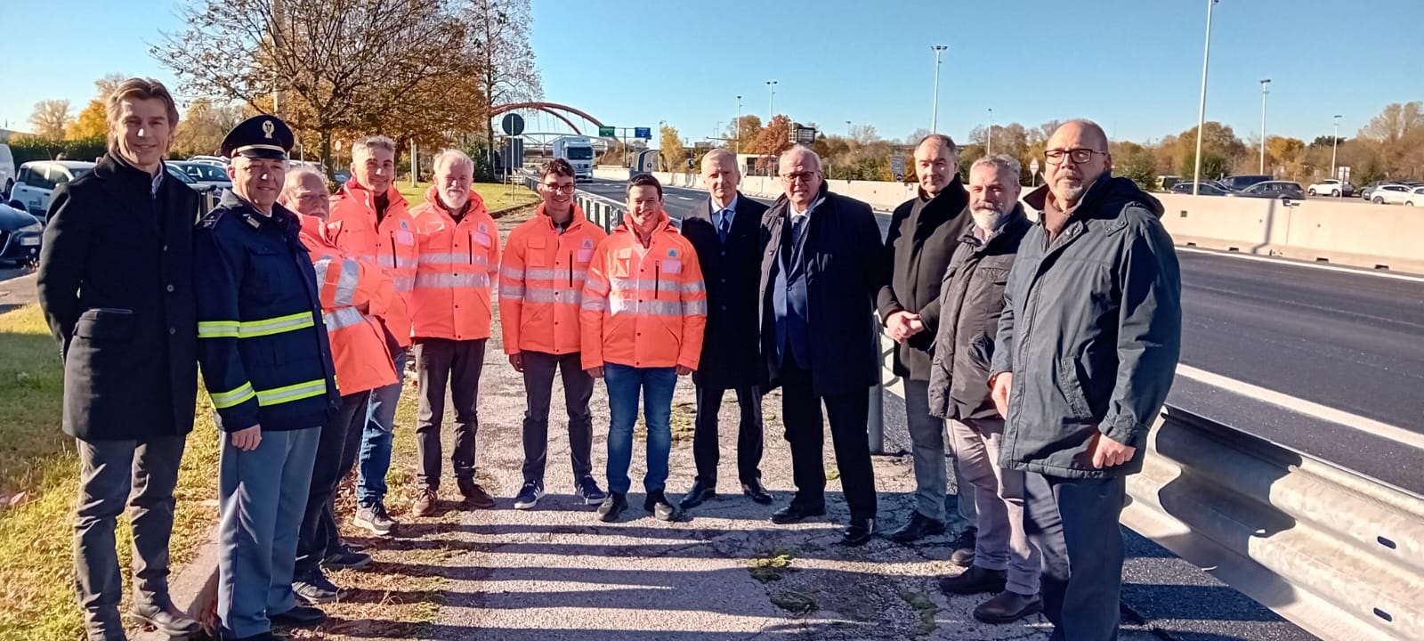 Immagine per Inaugurato l'ultimo tratto A34 - H4, ancora grandi dubbi sui lavori in Slovenia