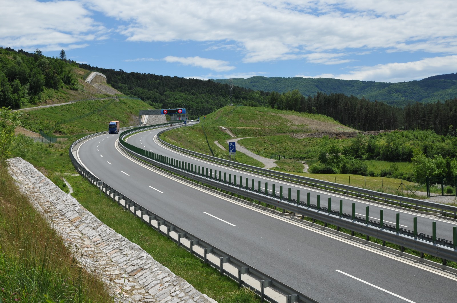 Superstrada chiusa verso Ajdovščina, Gect chiede deroghe e si muove la politica