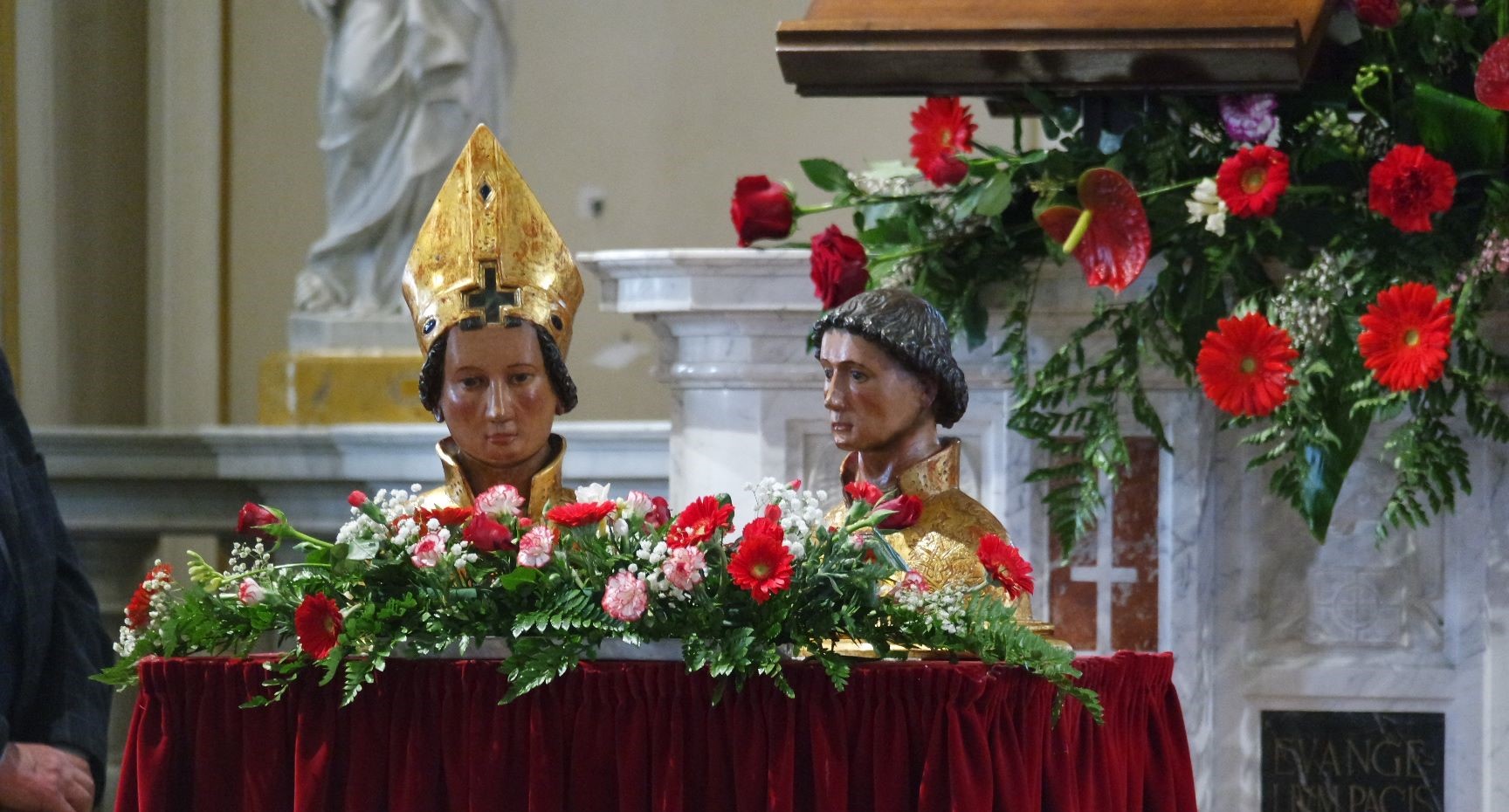 Immagine per Gorizia, si svela l'antico tesoro della chiesa cattedrale: celebrazione con la musica del maestro Colella