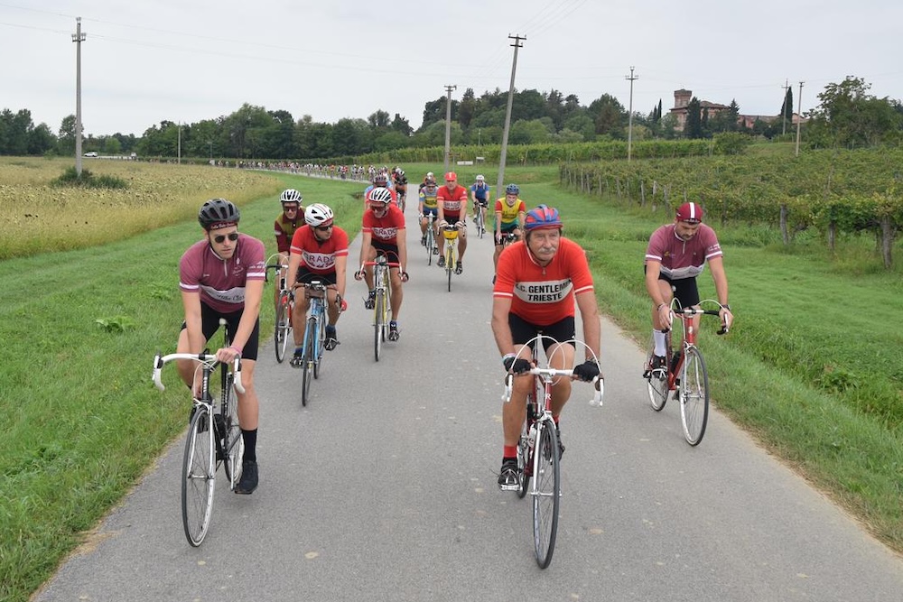 Immagine per Cento appassionati sulle bici storiche a Cormons, ritorna la Collio-Brda Classic