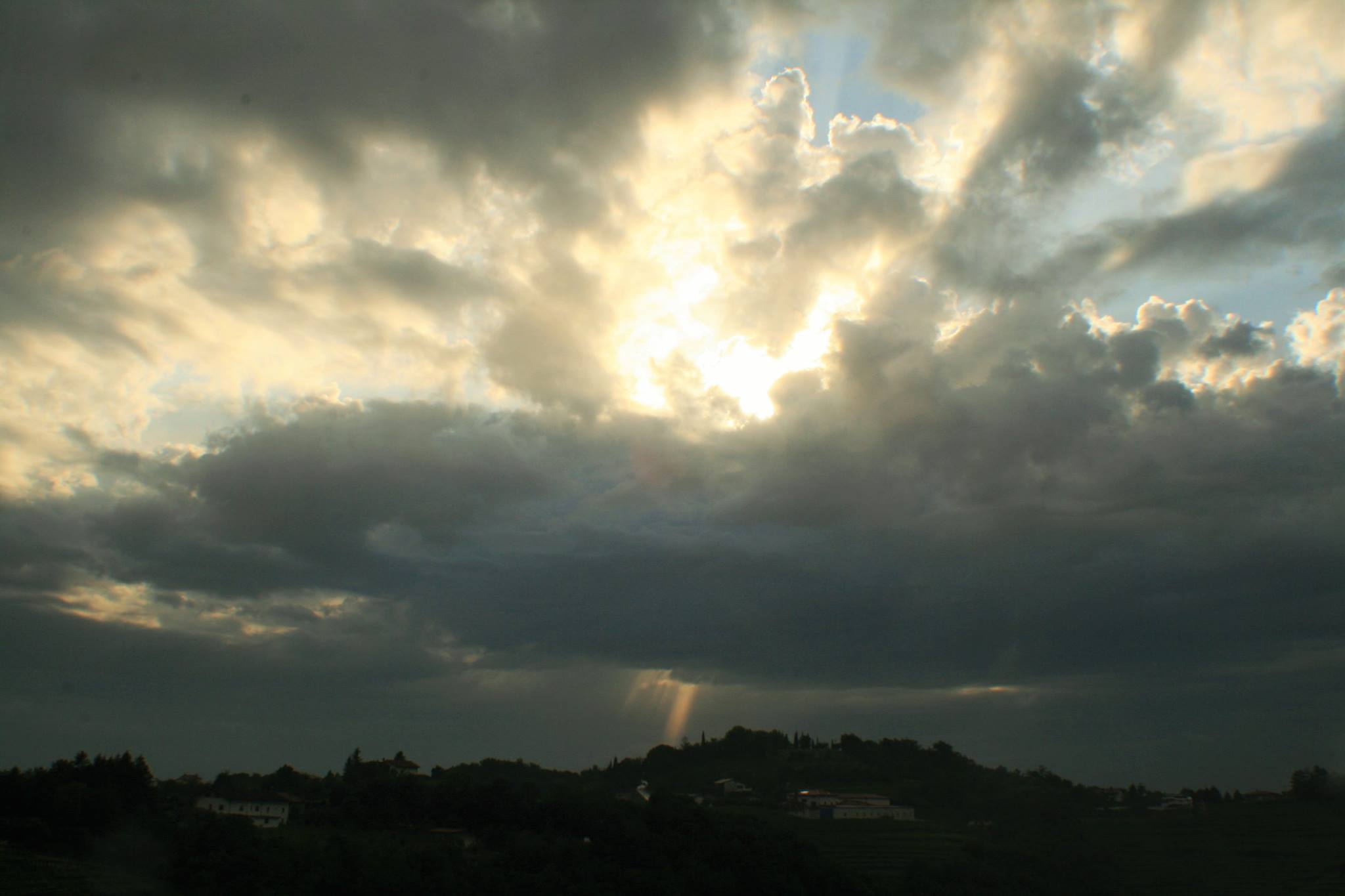 Immagine per Tempo ancora variabile sul Goriziano, miglioramento più netto domani con clima freddo