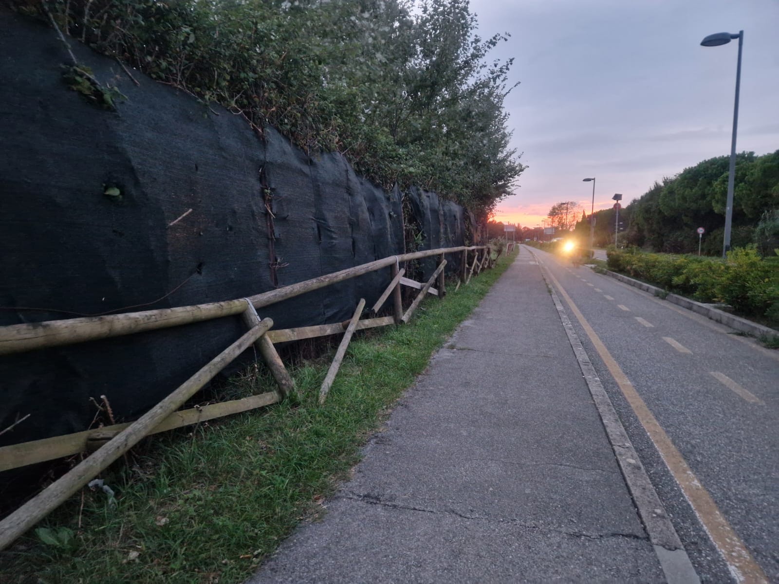 Immagine per Ciclovia Alpe Adria, nuove staccionate e luci sul percorso Grado-Monfalcone