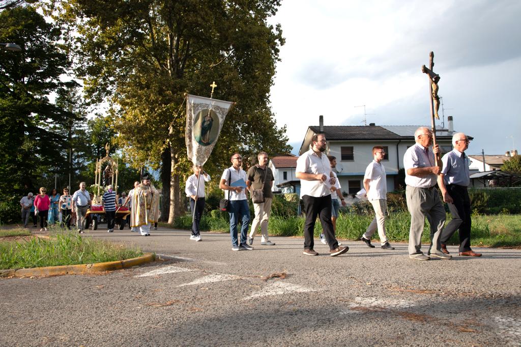 Immagine per Ritorna la Madonna in processione, festa a Isola Morosini