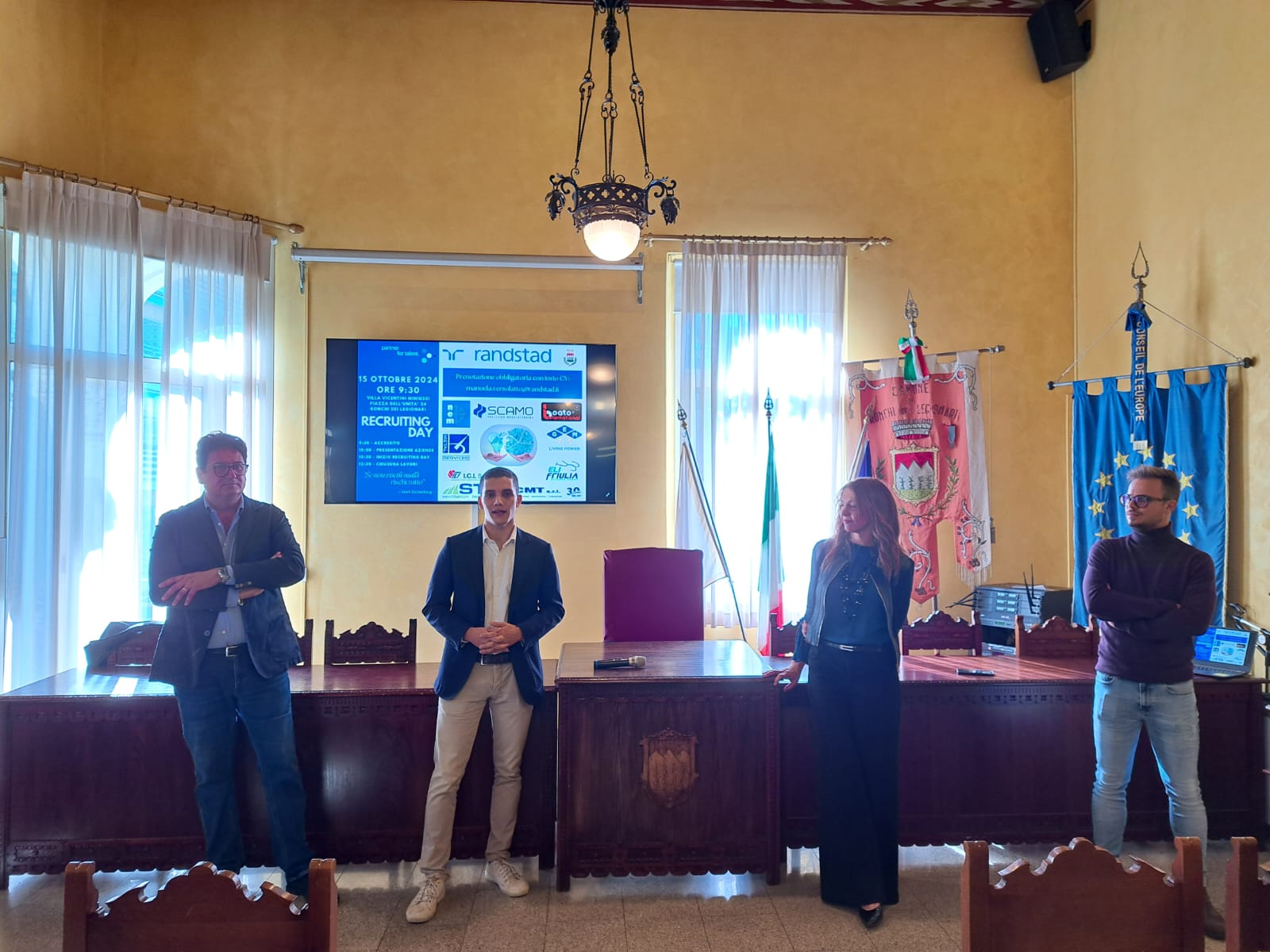 Immagine per Ronchi promuove l'incontro con le imprese: Recruiting Day a Villa Vicentini