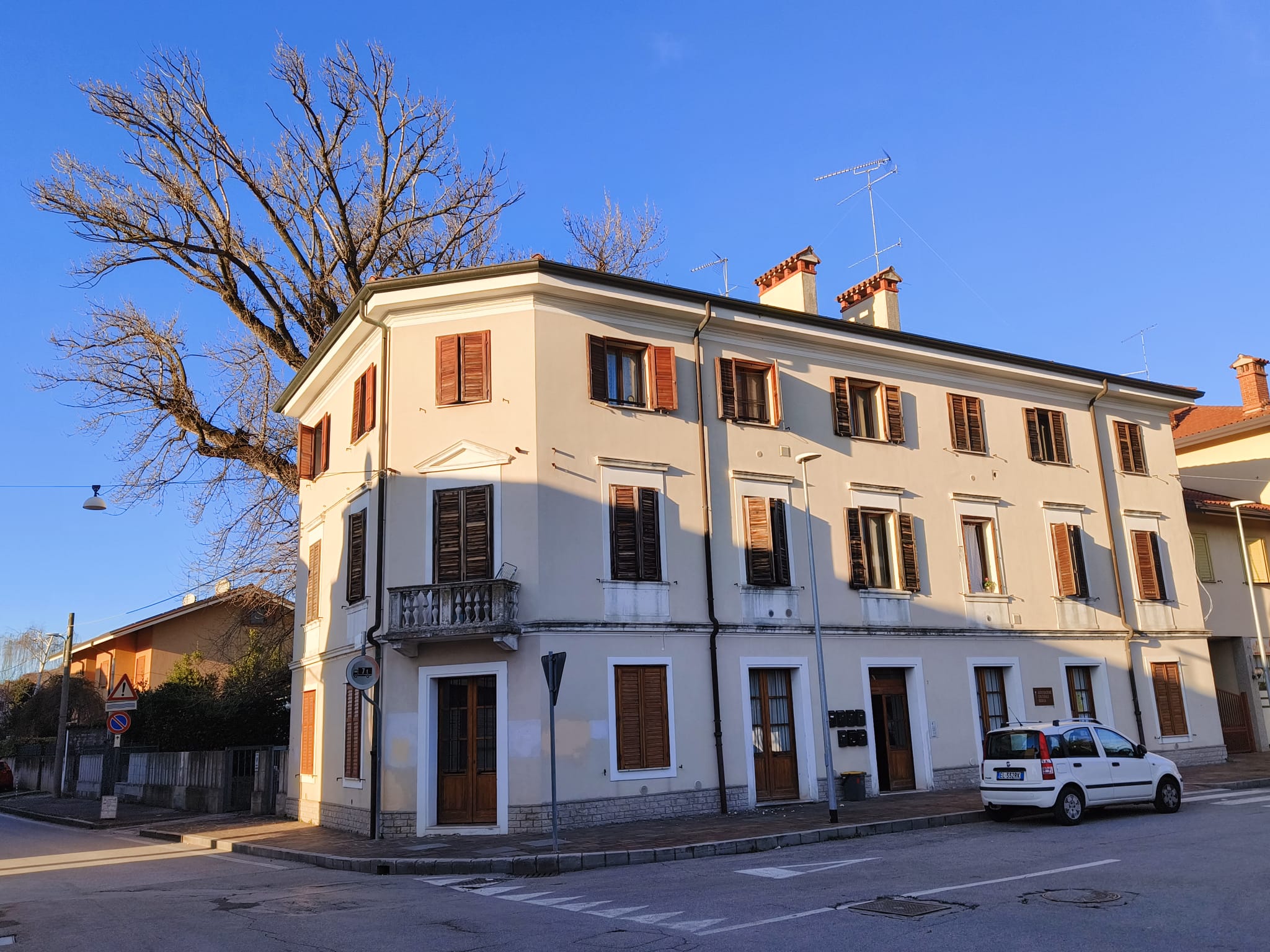 Ronchi, i due locali comunali di piazza Santo Stefano ai ‘Genitori di Vermegliano’ e ad ‘Amici delle Erbe’