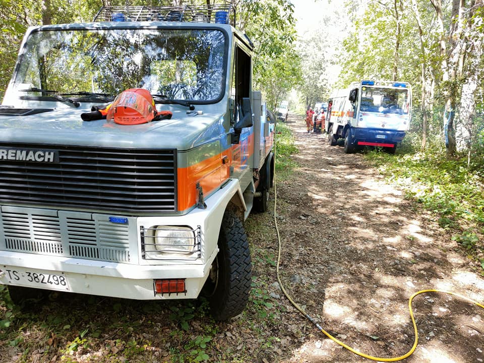 Immagine per Riapre lo svincolo autostradale di Duino, spente le fiamme sul Carso 