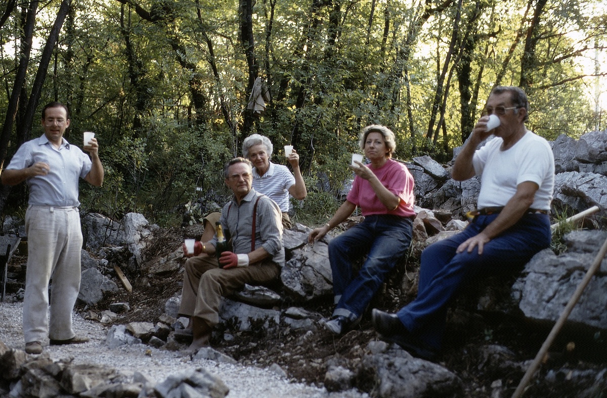 La natura del Giardino Carsiana compie 60 anni, 20 foto la raccontano a Sistiana