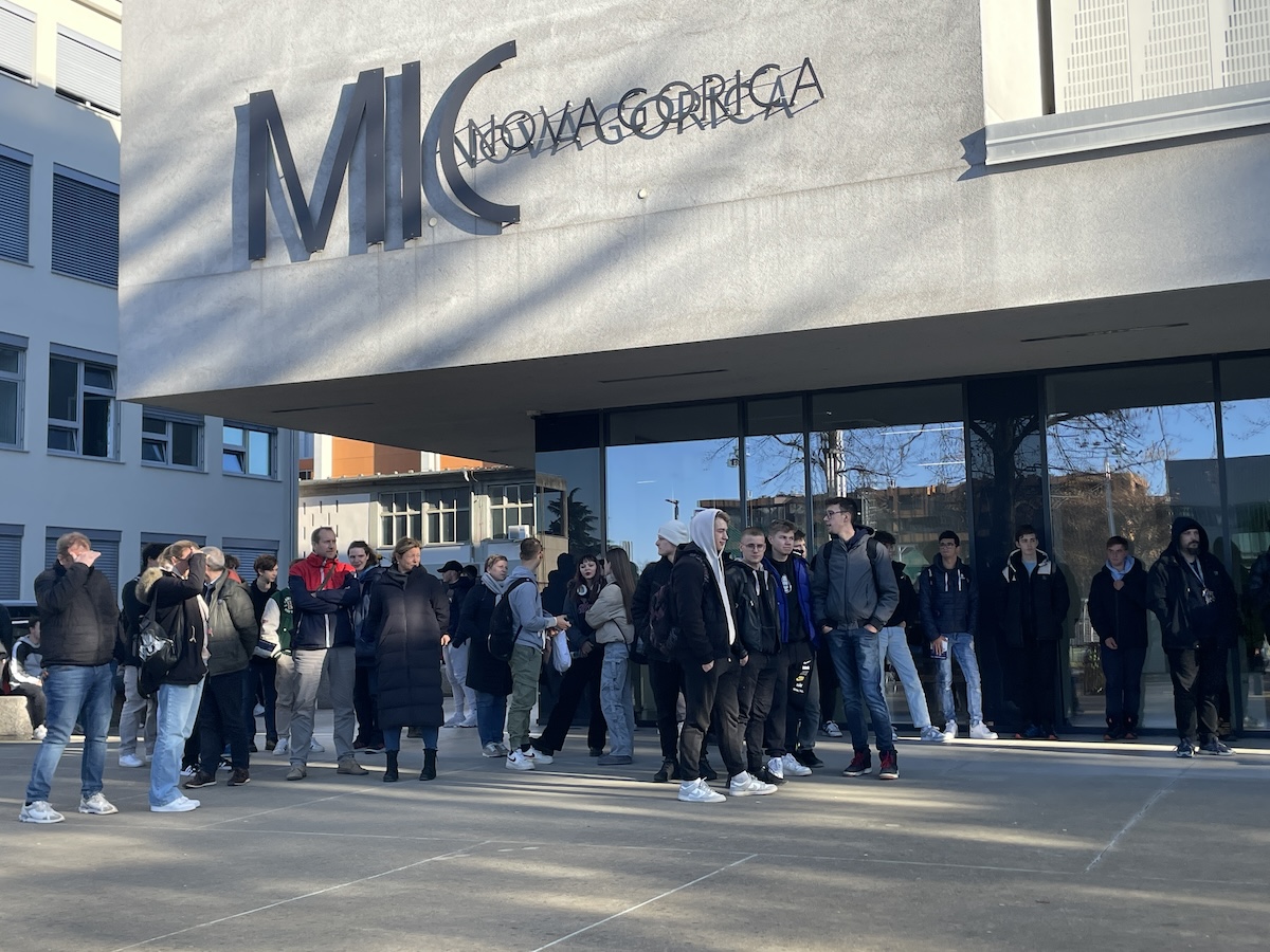 Immagine per Ritorno in aula per 4mila studenti a Nova Gorica, crisi organico nelle scuole in Italia