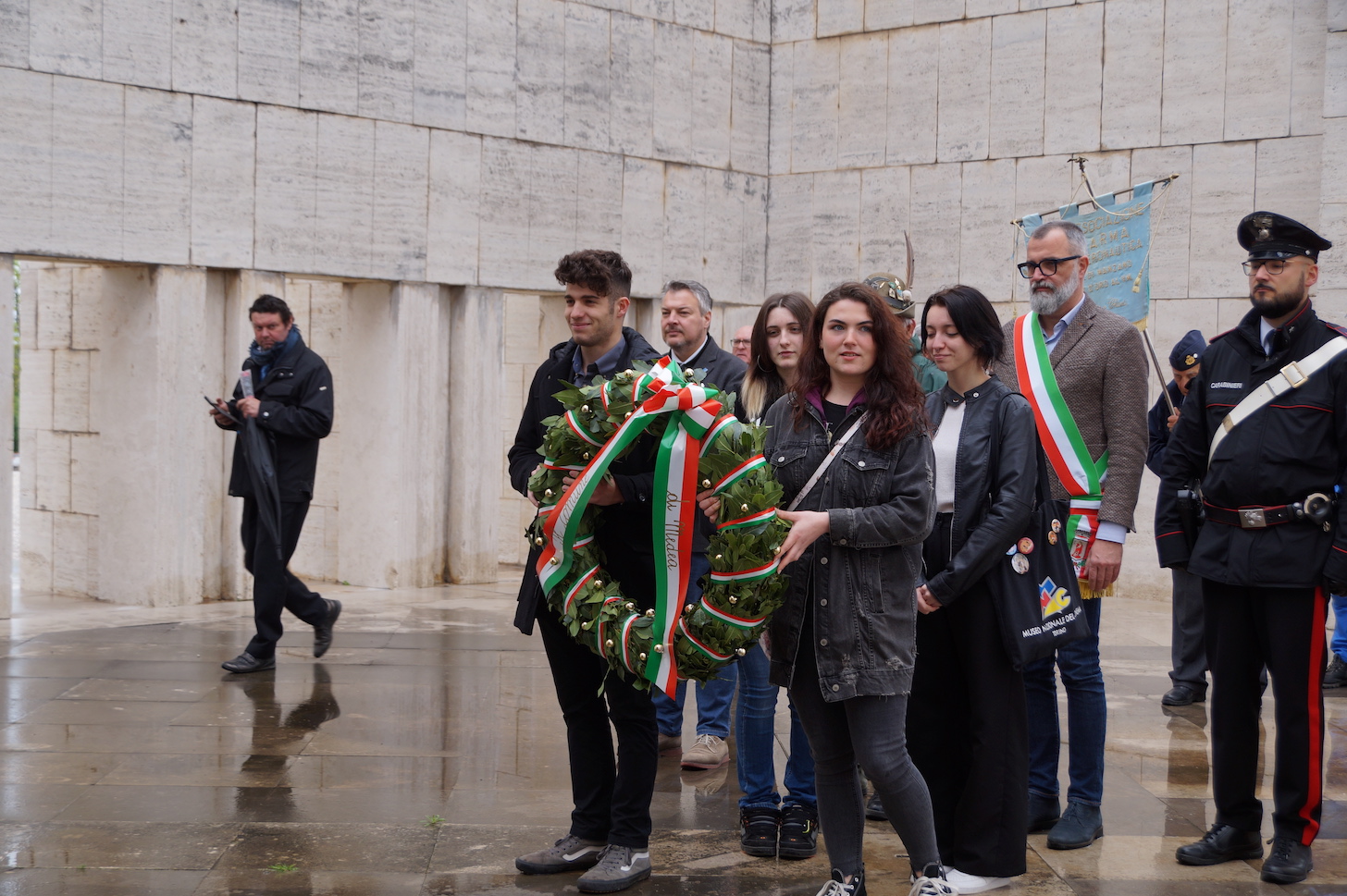 Immagine per Dieci nati e sei neodiciottenni a Medea, dedicato a loro il 25 aprile