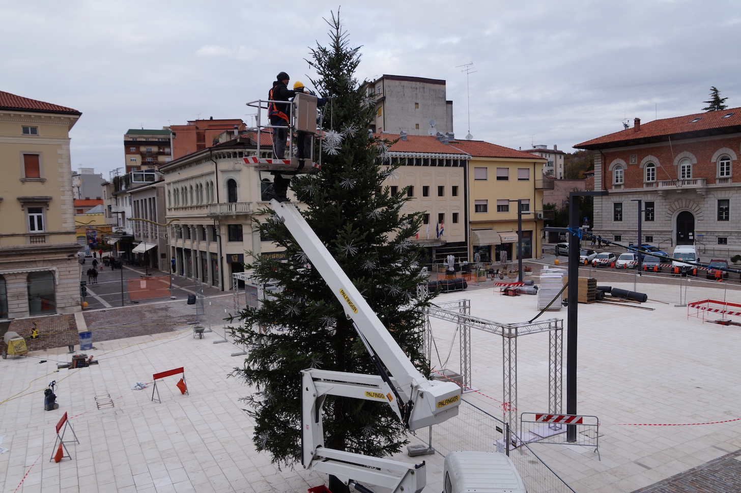 Monfalcone prepara il Capodanno in piazza, musica fino alle 2 del mattino