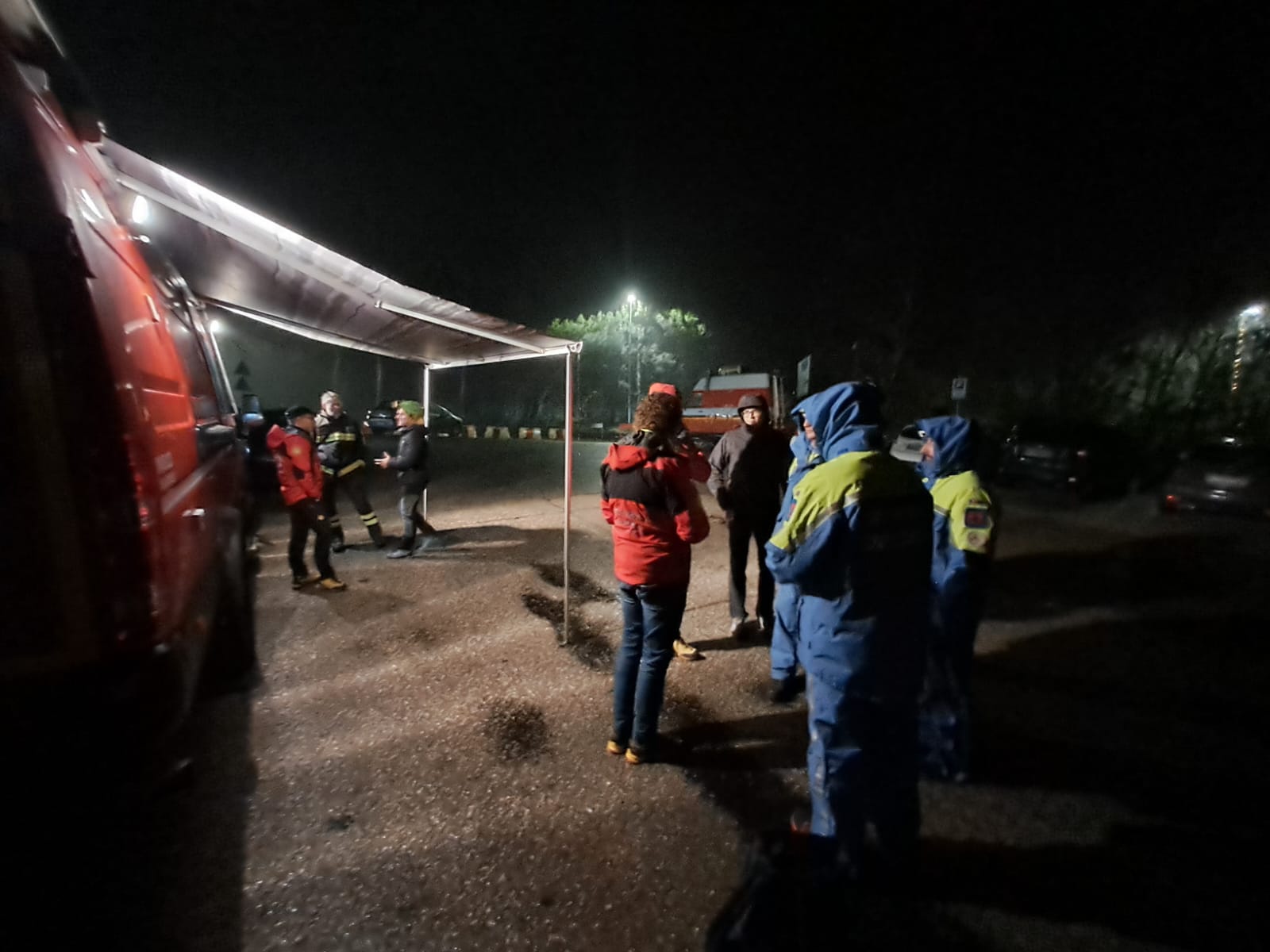 Immagine per Donna di 40 anni scomparsa da martedì a Duino, ricerche con l'elicottero