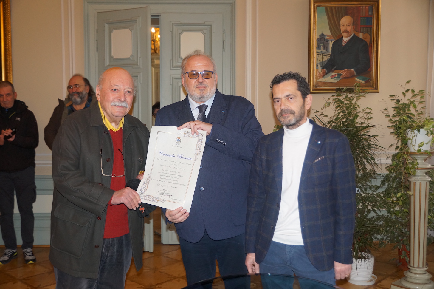 Festa a sorpresa per Bonetti, presidente dei record dell'hockey di Gorizia