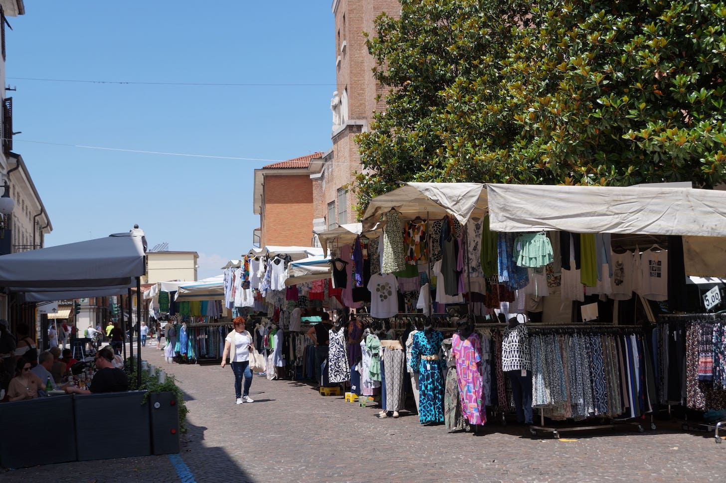 Immagine per A Gorizia zone pedonali in centro per il mercato, rabbia dei negozianti