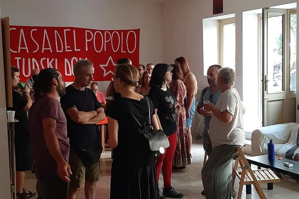 La Casa del popolo si sposta in Piazzutta, rinviata la Pastasciutta antifascista