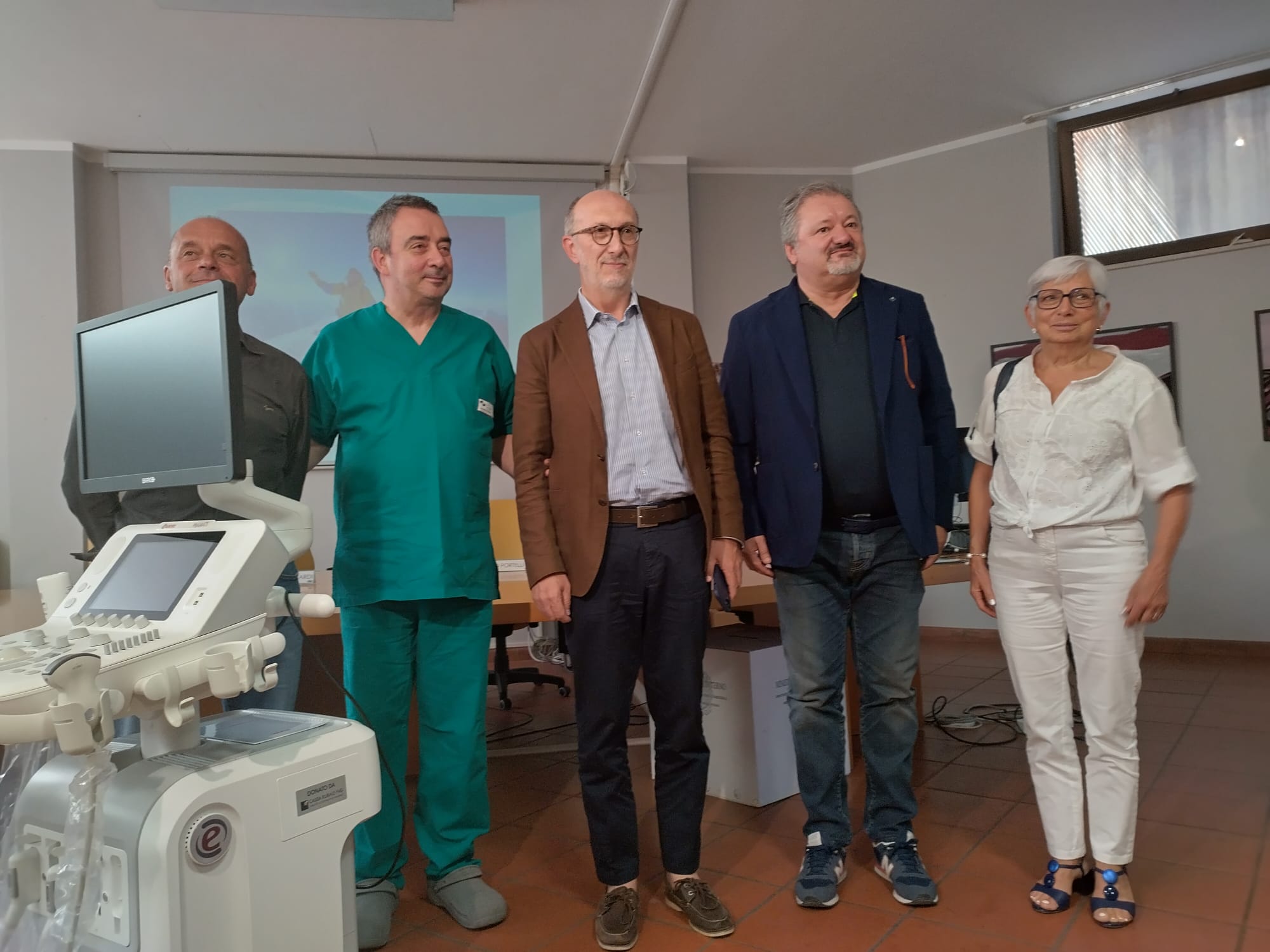 Immagine per Cresce l'Urologia di Gorizia: 16mila visite all'anno, donato un nuovo ecografo