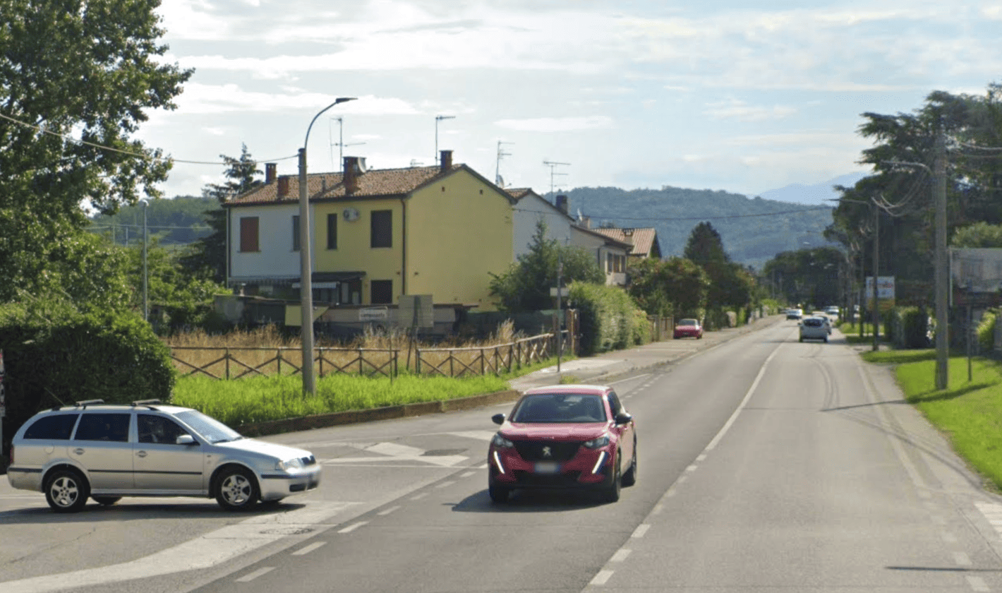 Immagine per L'alta velocità sulla Sr56 preoccupa a Lucinico e Mossa: «Nessuna risposta»