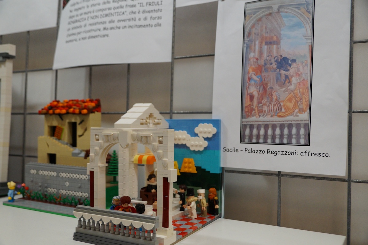 La cattedrale di Francesco con 90mila pezzi, Lego in mostra a Gorizia • Il  Goriziano