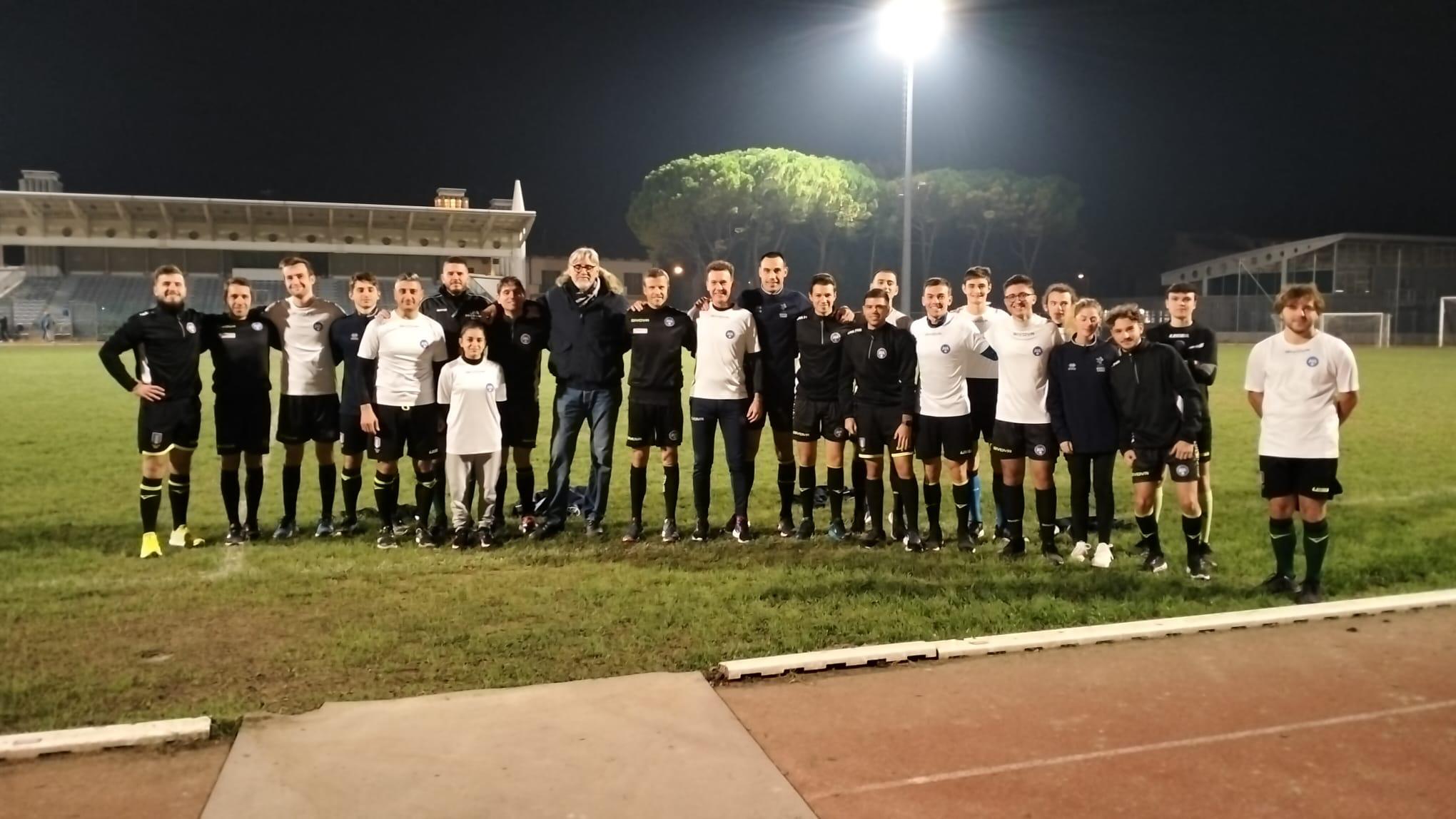 Immagine per Allenamento e lezione con La Penna, l'arbitro di Serie A ospite di Gradisca