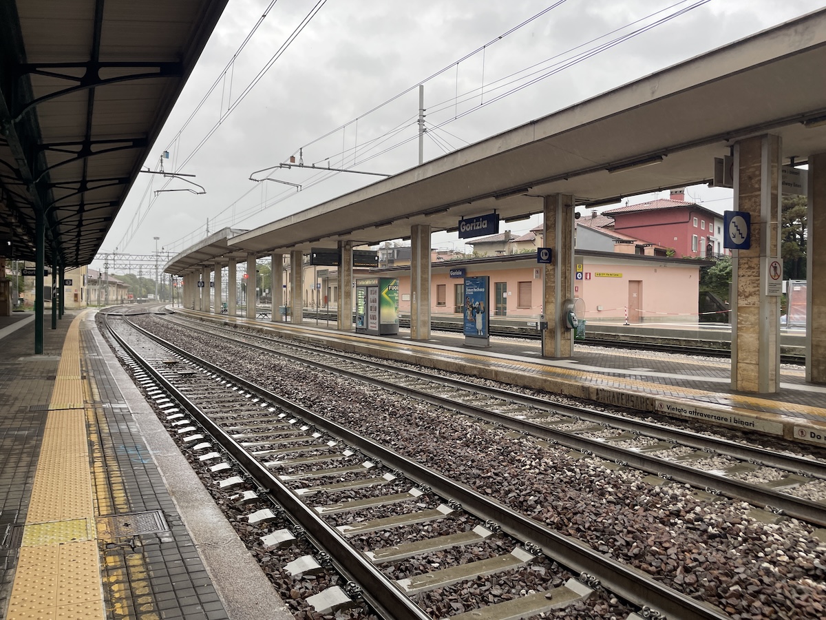 Treni cancellati per il maltempo in Fvg, attivate 14 corse straordinarie 