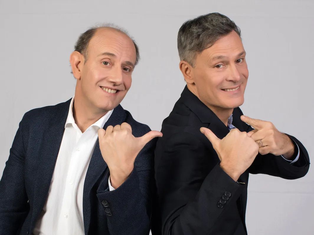 La comicità del duo Ale e Franz a Nova Gorica, lo show per 31 anni del casinò Perla