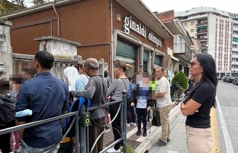 Stop agli alunni in strada, cancelli aperti alle 7.45 a Monfalcone