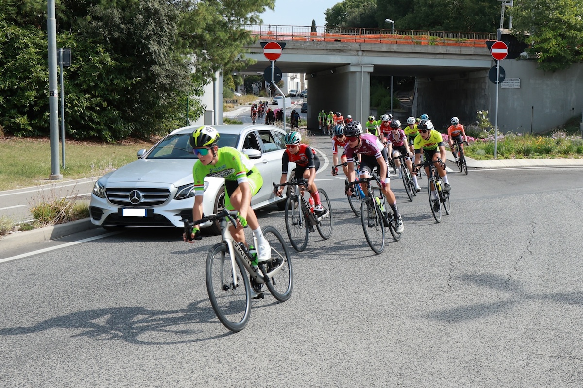 Immagine per La carovana di 176 giovani ciclisti per il Giro Fvg, il gran finale da Sacile a Gorizia