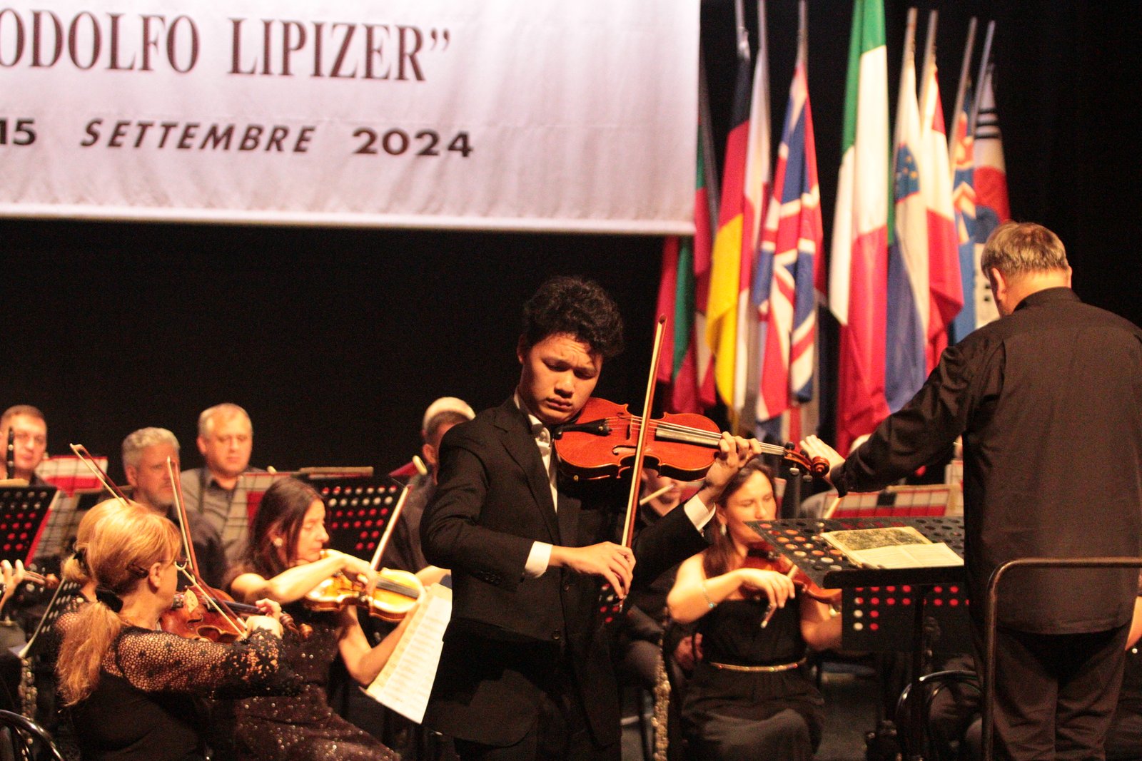 Immagine per Il violino di Aozhe Zhang vince il Premio Lipizer, podio tutto cinese a Gorizia